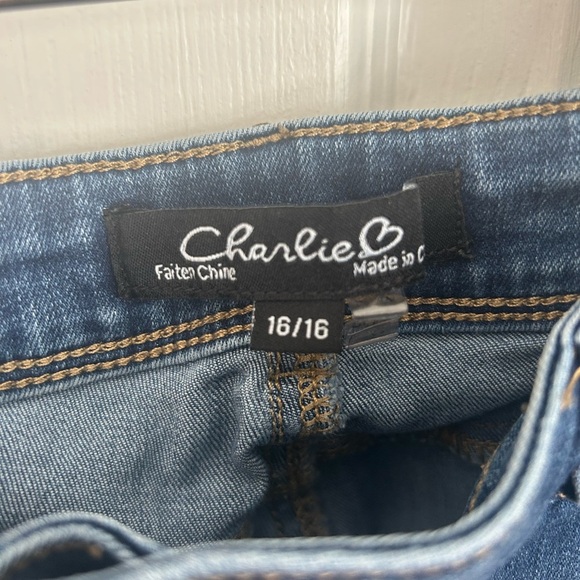 Frayed Hem Denim Pants - Medium Blue - Picture 4 of 4